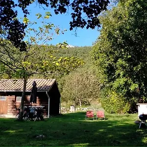 Chalet Les Divines Cascades, Roquefort-Les-Cascades